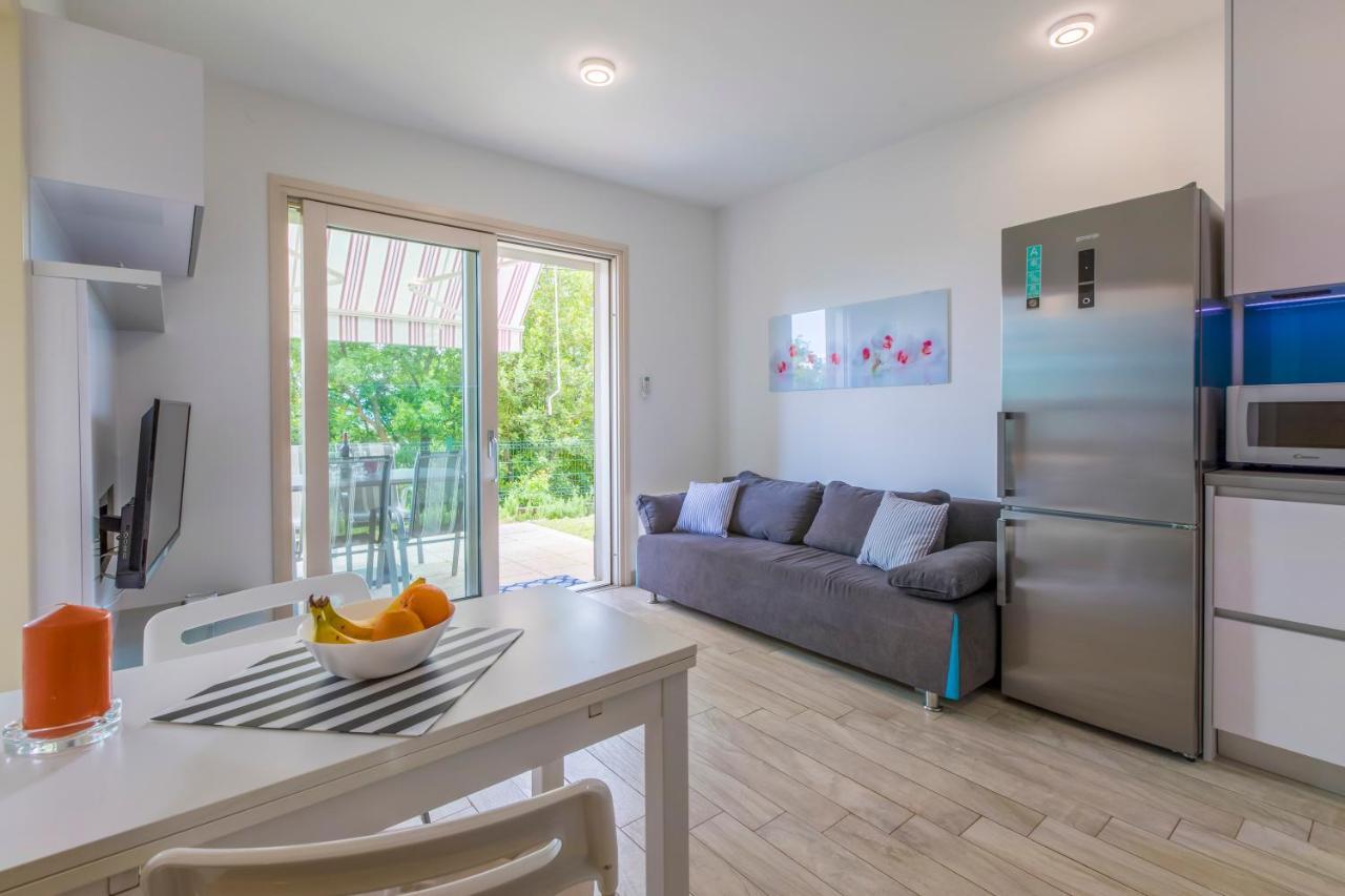 Mb Apartmani Crikvenica Exterior foto